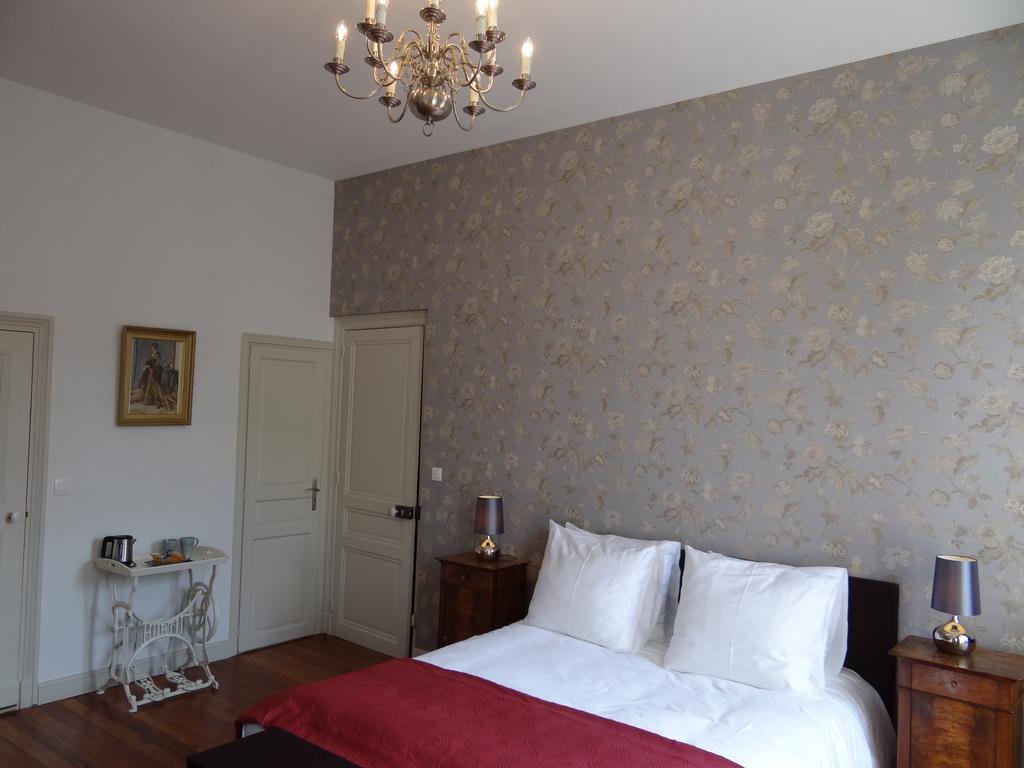 Bed & Breakfast L'Orangerie Carcassonne Rum bild