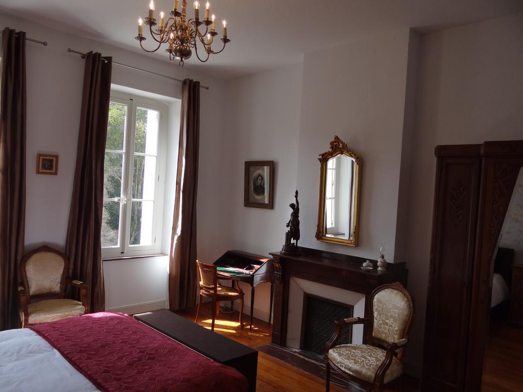 Bed & Breakfast L'Orangerie Carcassonne Rum bild